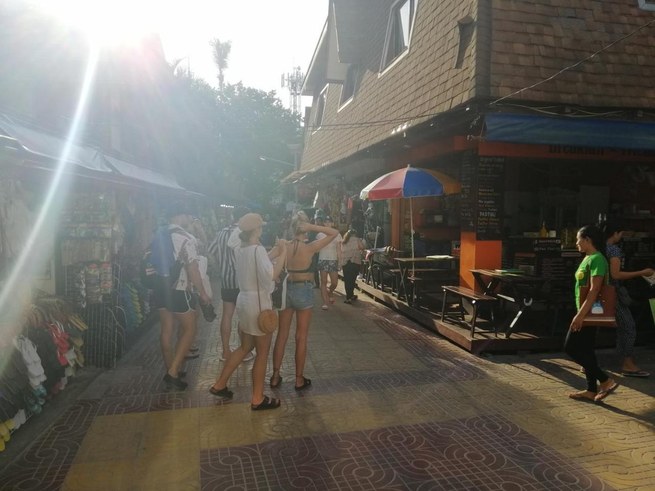 Neverland Dorm Phi Phi Don Esterno foto