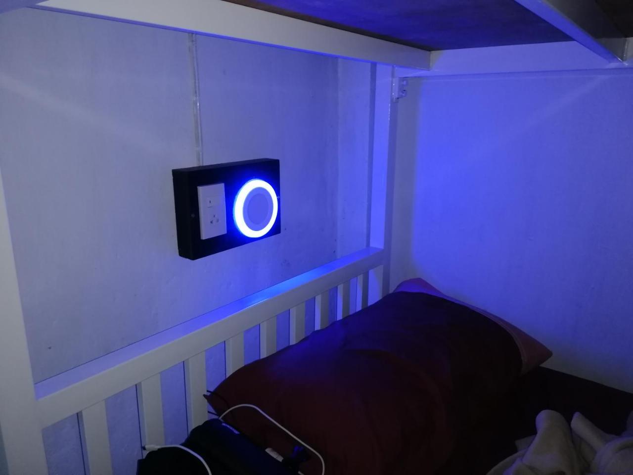 Neverland Dorm Phi Phi Don Esterno foto